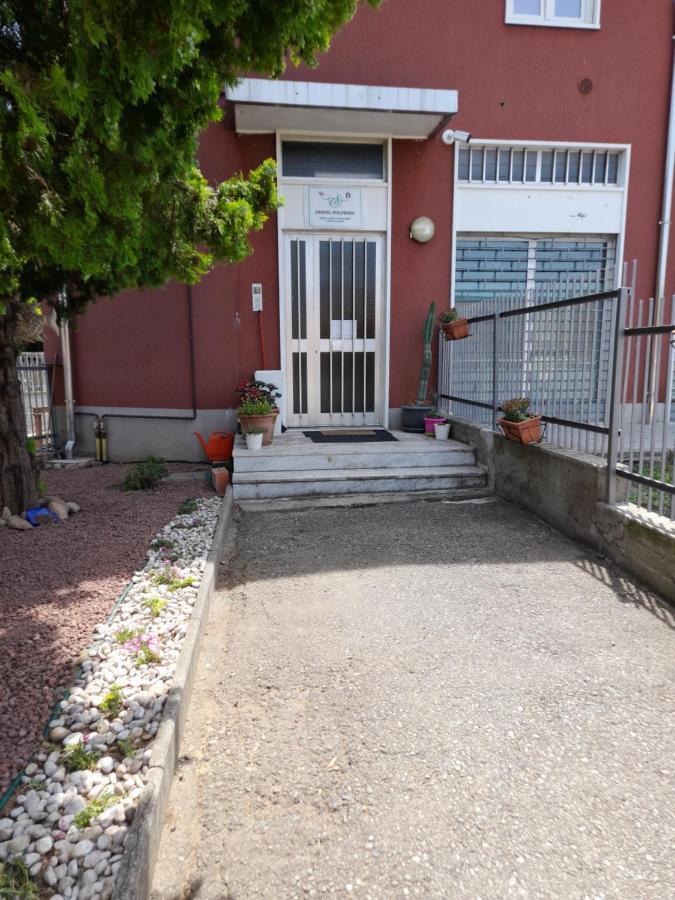 Cristel Malpensa Room Cardano Al Campo Exterior foto